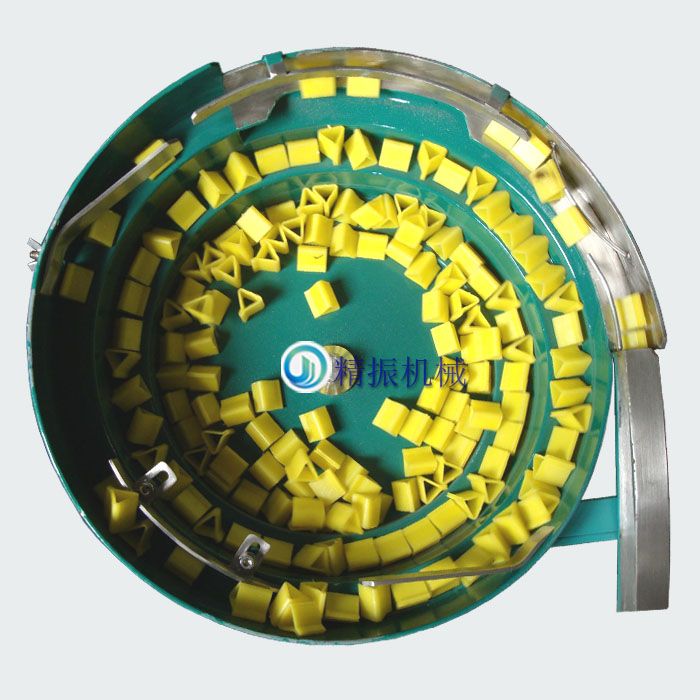 塑料件乐鱼在线(中国)自动排料盘